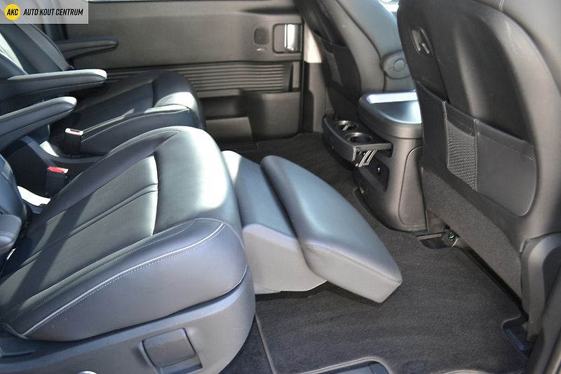 Hyundai Staria 25 HEV 7WG LUXURY - 7 MÍST PAN - fotka 30 z 82