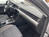 Volkswagen Passat Variant 2.0TDi Alltrack DSG 4x4 DPH ČR - náhled 25