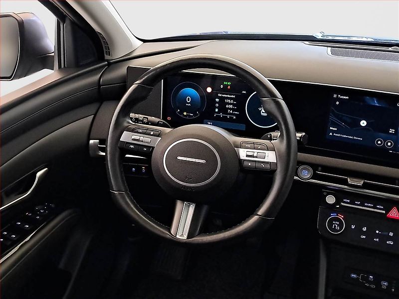 Hyundai Tucson (2024) 1.6 T-GDI 48V MHEV - fotka 16 z 22