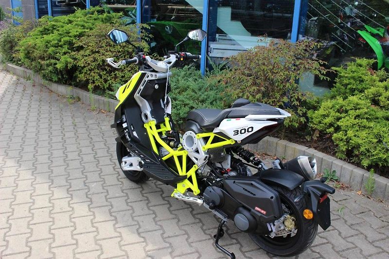 Italjet (2024) Dragster 300 NOVINKA 2024 - fotka 9 z 11