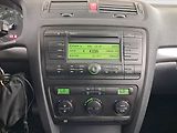 Škoda Octavia (2007) 1.9 TDI DPF, po STK, Tažné - náhled 12