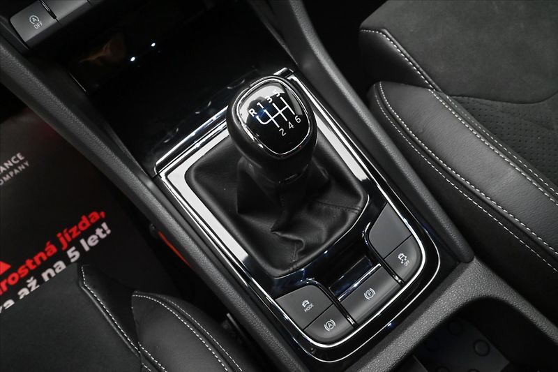 Škoda Kodiaq 1,5 TSI 110 kW SportLine Záruk - fotka 22 z 30