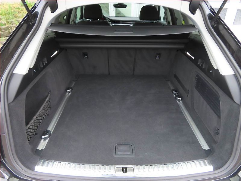 Audi A6 (2019) 40 TDI - fotka 14 z 31