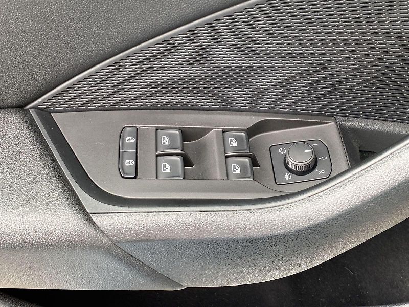 Škoda Octavia (2022) Combi 2.0 TDI DSG Ambition - fotka 11 z 33