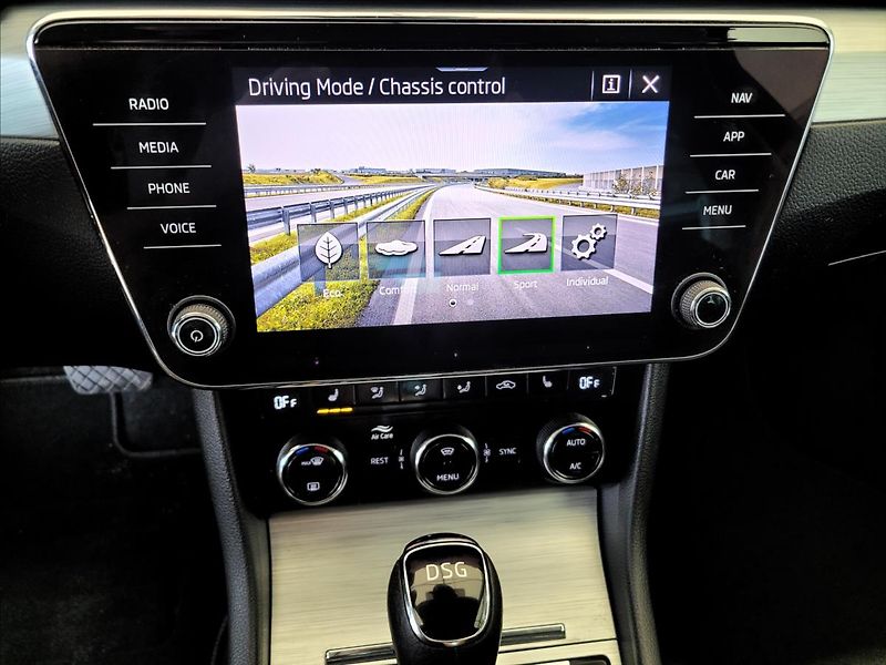 Škoda Superb 1,4 TSI,PHEV,DSG,Clever - fotka 26 z 49
