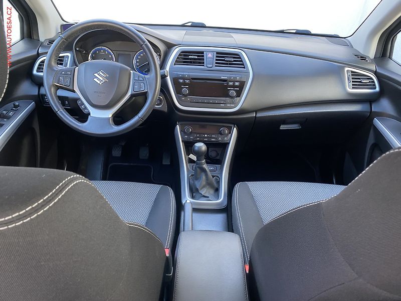 Suzuki S-Cross (2013) 1.6 VVT, Club, +kola, TZ - fotka 8 z 18