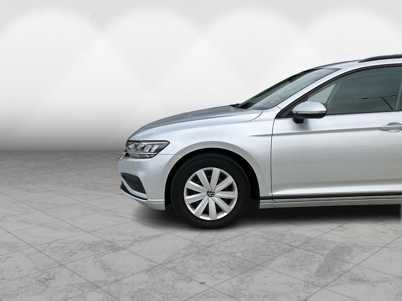 Volkswagen Passat 2.0 TDI 110 kW Business Premiu - fotka 10 z 30
