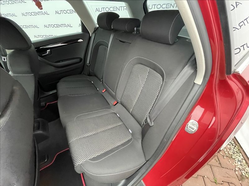 Seat Exeo 2,0 TDi,105kW,STK 6/28 - fotka 23 z 23