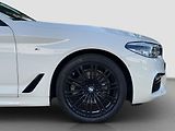 BMW Řada 5 520d xDrive Touring - náhled 18