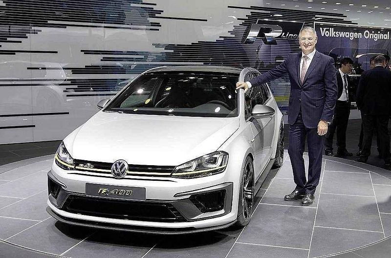 Koncept Volkswagen New Midsize Coupe.