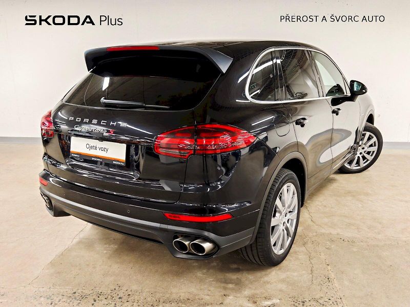 Porsche Cayenne (2016) S 4.2 TDI 283kW 4x4 - fotka 2 z 29