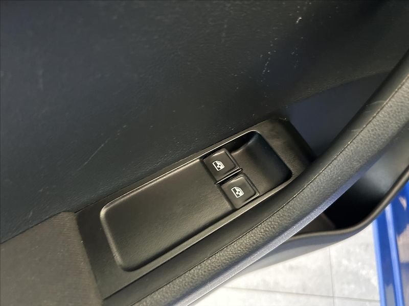 Škoda Fabia 1,0   MPI,SERVISKA,PŮVOD ČR,DP - fotka 8 z 18