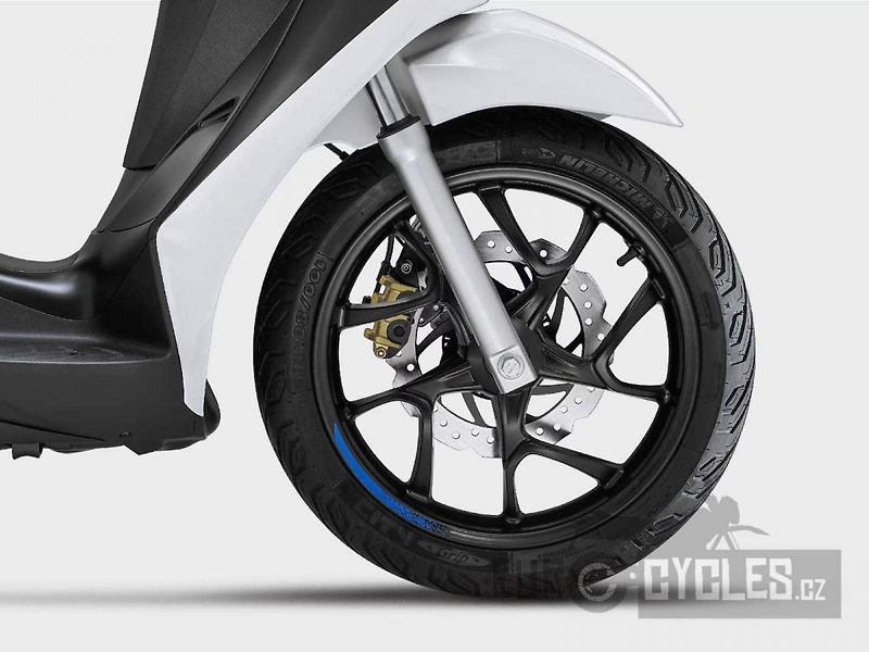 Piaggio Medley 125 (2026) S Euro 5+ - fotka 7 z 8