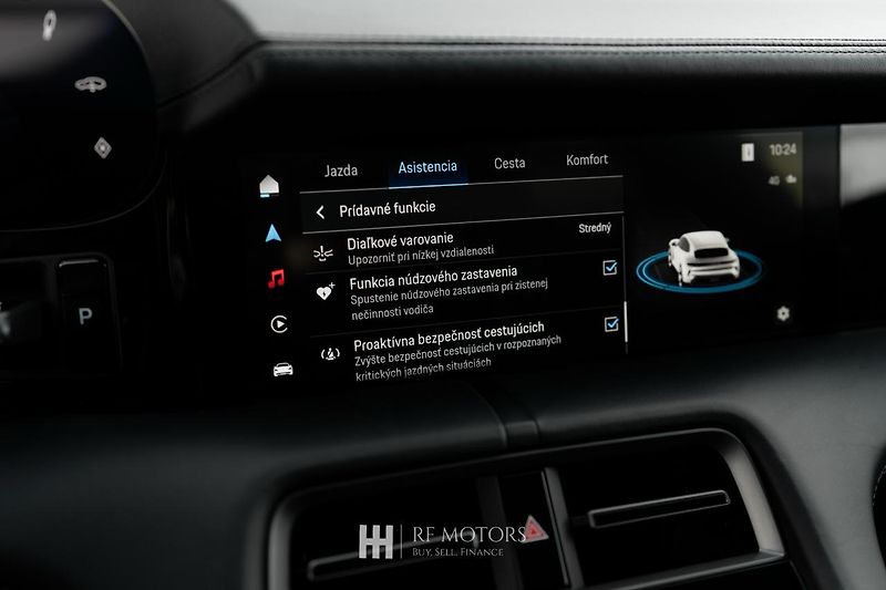 Porsche Taycan (2024) 320kW - fotka 48 z 50