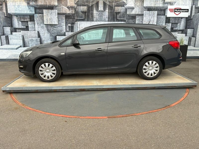 Opel Astra (2013) 2.0DCTi, 121KW, AUTOMAT - fotka 5 z 23