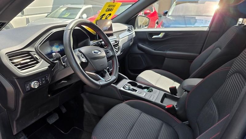 Ford Kuga (2022) 2.5i PHEV 165 kW ST-line AT TZ - fotka 9 z 33