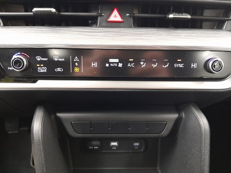 Kia Sportage 1.6 T-GDI Comfort ČR 1.MAJ - fotka 20 z 29