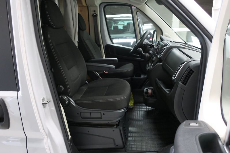 Fiat Ducato (2025) FULLVANS 2,2MTJ 140k L2H2 - fotka 22 z 50