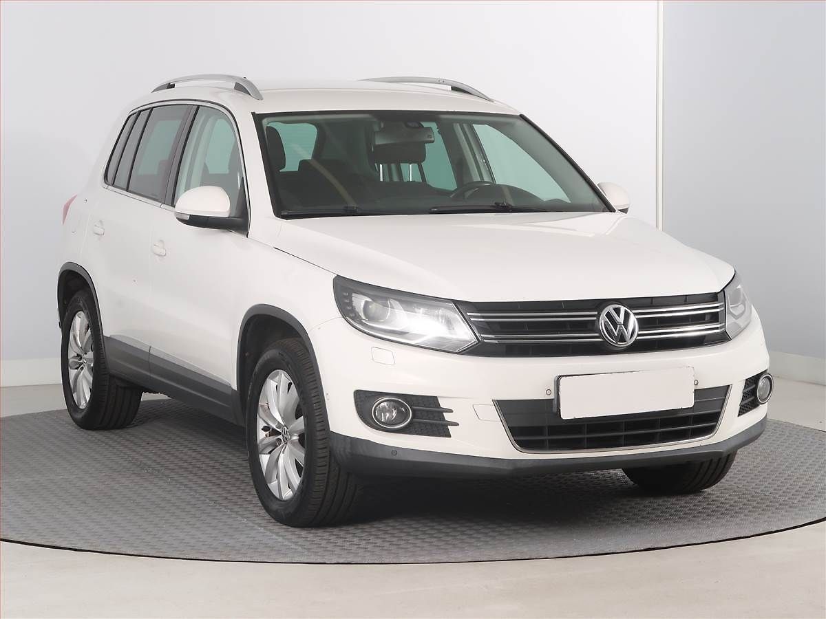 Volkswagen Tiguan Sport&Style 2.0 TDI, 4X4, ČR
