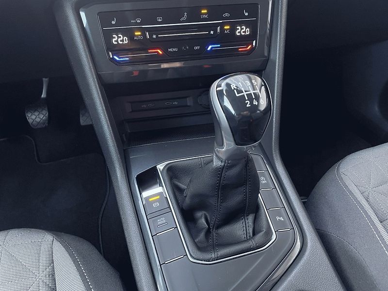 Volkswagen Tiguan (2021) LIFE 1,5TSI 150k - fotka 16 z 22