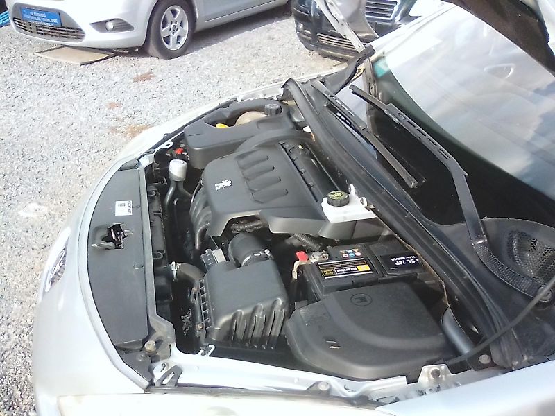 Peugeot 307 (2007) 2.0i 16V  SW , závěs - fotka 33 z 33