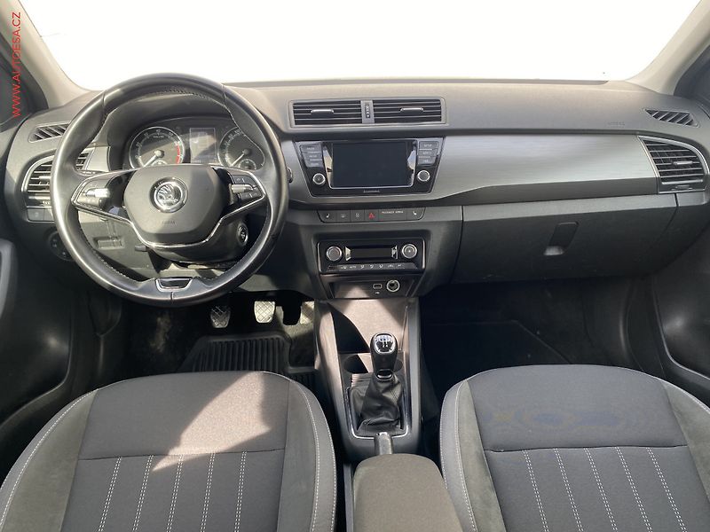 Škoda Fabia (2021) 1.0 TSi, ČR, Style, LED, - fotka 8 z 18