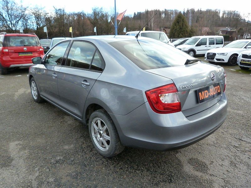 Škoda Rapid 1.2 Tsi 1 majitel, serviska - fotka 7 z 19