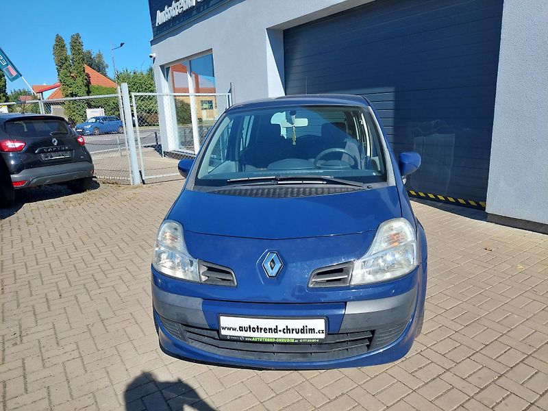 Renault Modus (2009) 1.2i-16v - fotka 3 z 25