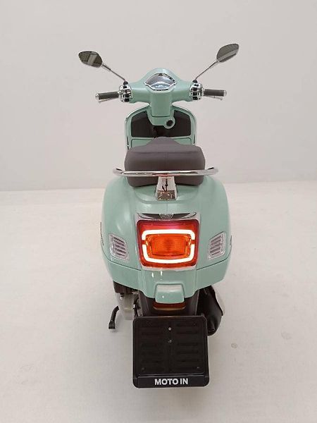 Vespa GTS 125 (2026) Verde Amabile E5+ - fotka 4 z 15