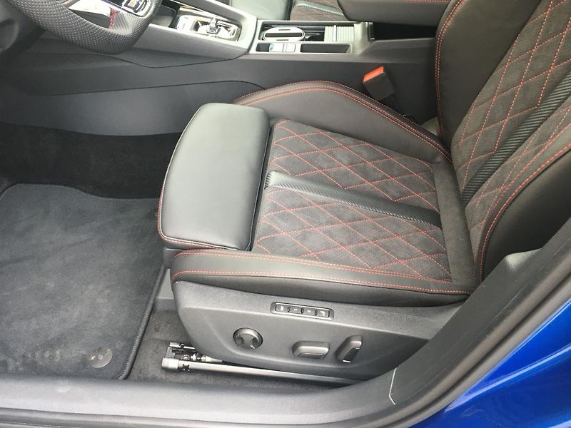 Škoda Octavia (2021) RS 2.0TSI DSG 180kW - fotka 10 z 20