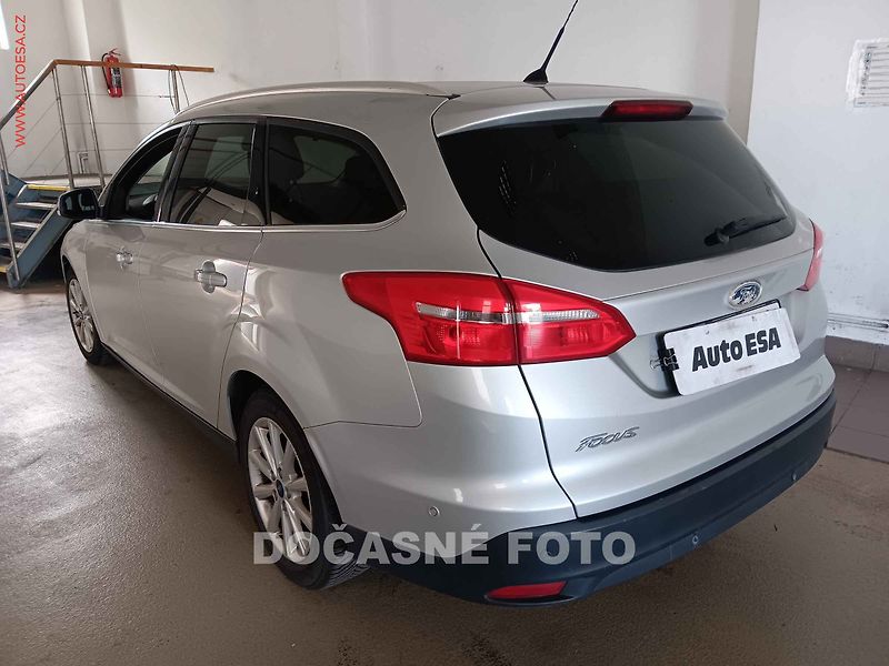 Ford Focus (2016) 1.5TDCI, ČR, servis.kniha - fotka 2 z 3