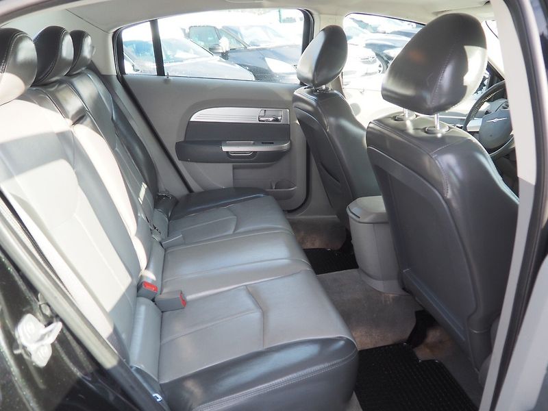 Chrysler Sebring (2009) 2.0 CRD 103kW - fotka 16 z 32