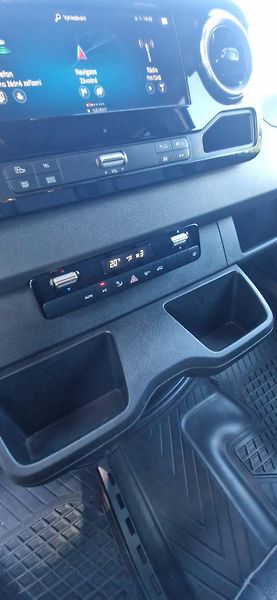 Mercedes-Benz Sprinter (2022) Mercedes-Benz Sprinter 315 cdi - fotka 6 z 14