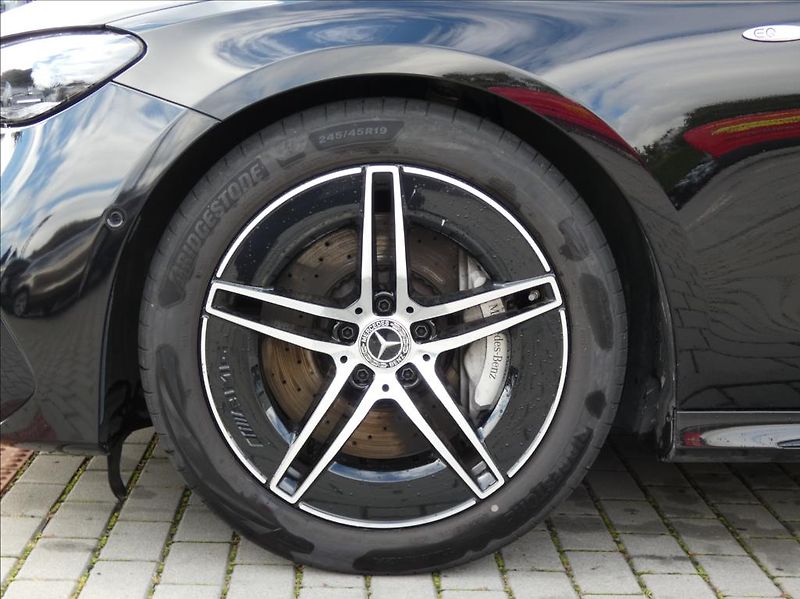 Mercedes-Benz Třídy E 2,0 300de 4M,1Maj, ČR, DPH - fotka 9 z 50