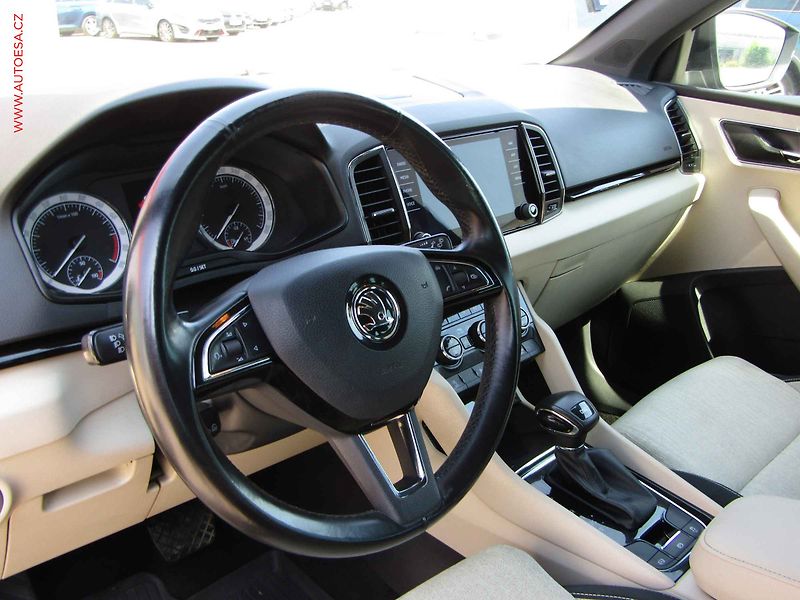 Škoda Karoq (2018) 1.6TDi, ČR, Style, DSG, TZ - fotka 13 z 17