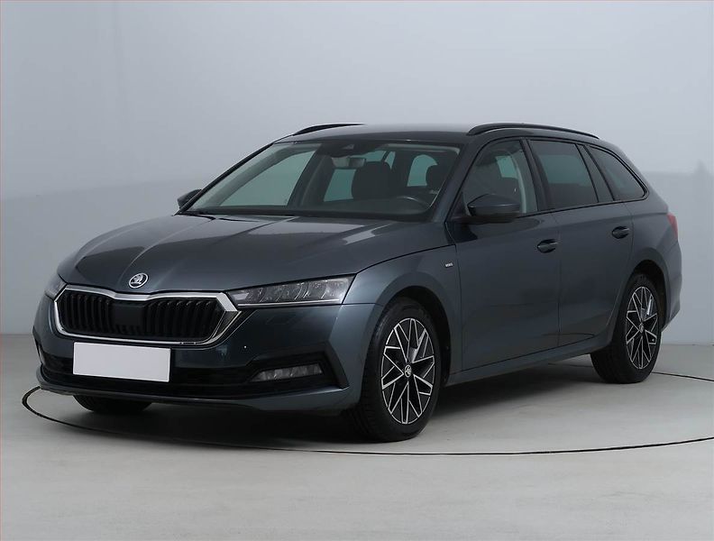Škoda Octavia (2021) 2.0 TDI, Navi, Tempomat - fotka 2 z 23