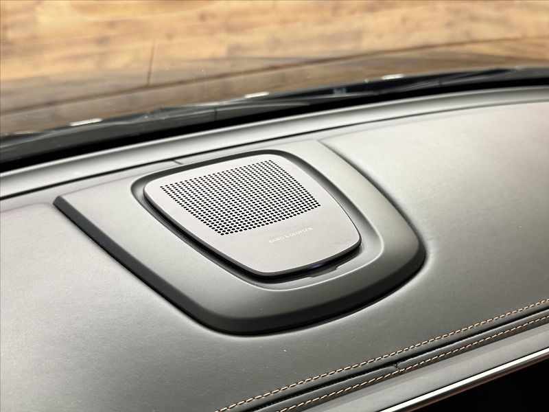 BMW X5 M BANG&OLUFSEN DVD HUD - fotka 9 z 34