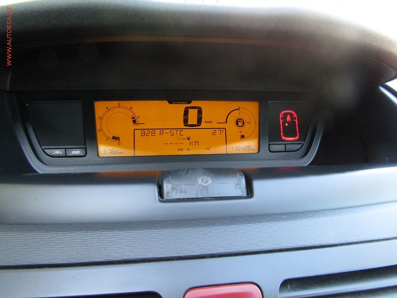 Citroën C4 Picasso (2011) 1.6VTi, Attraction, tempo - fotka 16 z 20