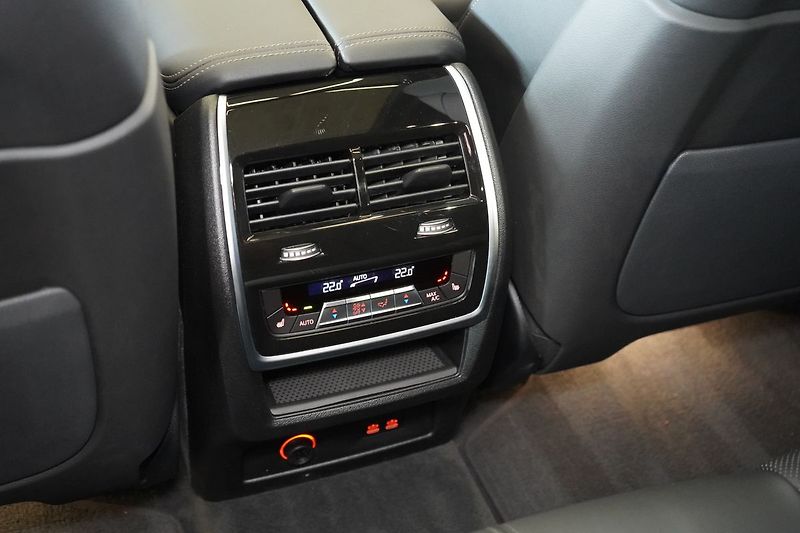 BMW X5 30d xDrive,Ventilace,Pano,H/K - fotka 44 z 48