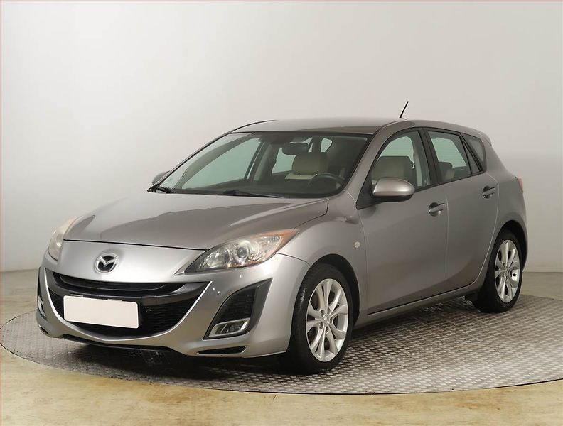 Mazda 3 (2011) 1.6, Tempomat, Park. senzory - fotka 2 z 17