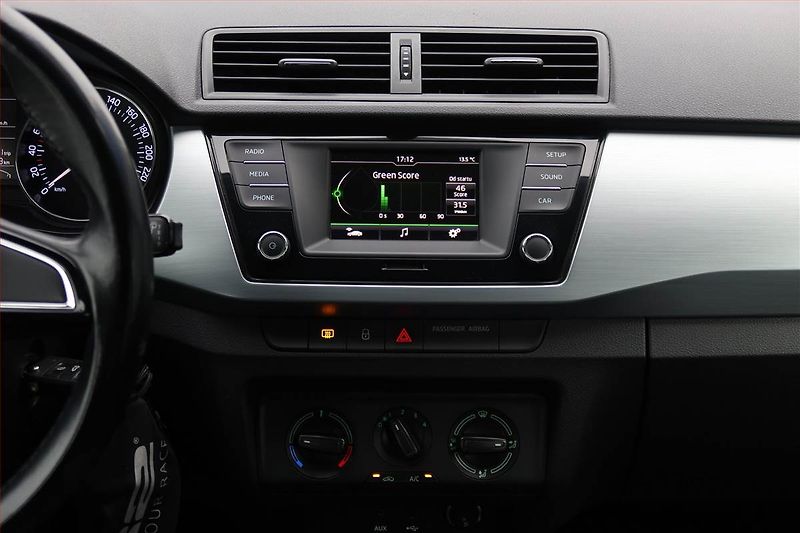 Škoda Fabia (2018) Ambition 1.0 TSI - fotka 12 z 14