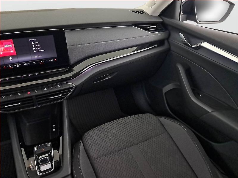 Škoda Octavia (2022) 2.0 TDI - fotka 8 z 18