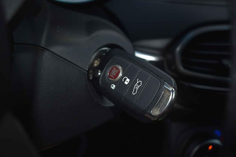 Rodinné auto s dobrým prostorem - to je Fiat Tipo