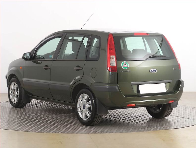 Ford Fusion (2006) 1.4, po STK, jezdí dobře - fotka 4 z 15