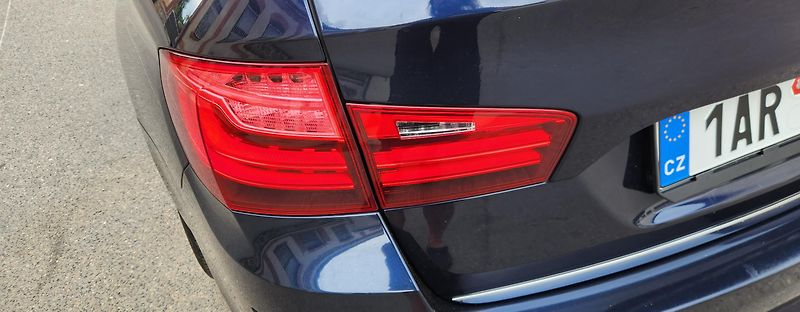 BMW Řada 5 (2015) 530XD*LED*PLNÝ*SERVIS*COMBI* - fotka 32 z 50