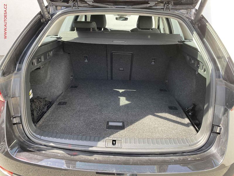 Škoda Octavia (2023) 2.0 TDI, Style, DSG, TZ, - fotka 7 z 21