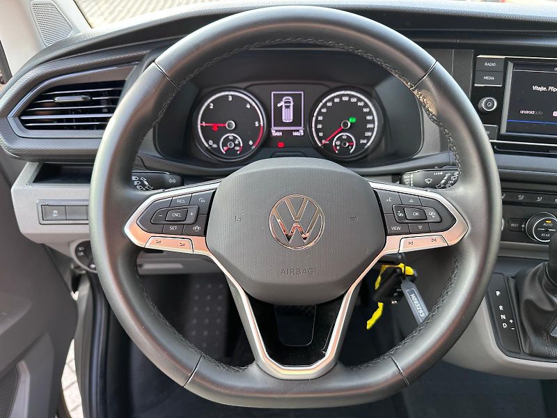 Volkswagen Caravelle 2.0 TDI 4Motion 110kW DSG - fotka 11 z 18