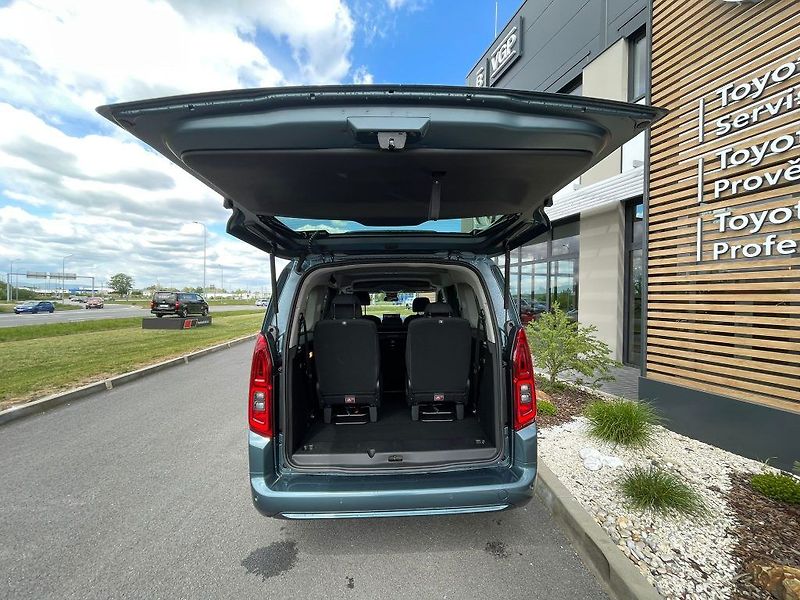 Toyota ProAce City Verso 1.5 D-4D A/T VIP 7S - fotka 9 z 29