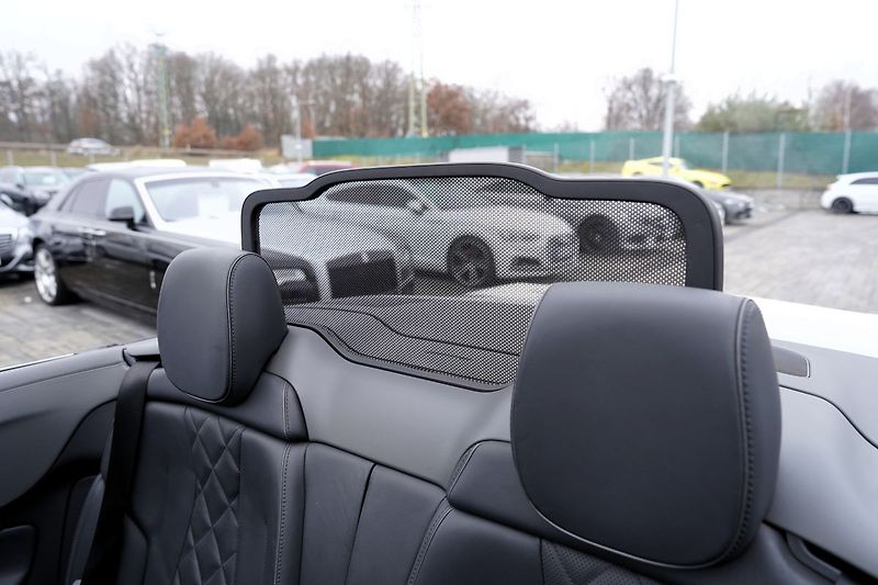 Mercedes-Benz Třídy E E 53 AMG 4Matic+/440PS - fotka 17 z 49