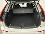 Volvo XC60 2.0  B4 4x4 ULTIMATE - náhled 32
